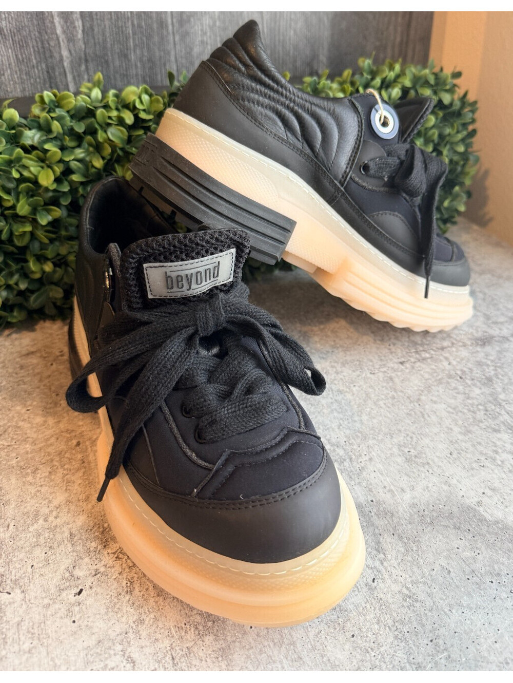 BEYOND Women's Black Leather Platform Fashion Sneakers Made in Italy EU 38, 7.5